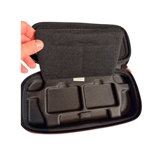 Super Mario Odyssey Nintendo Switch Carrying Case - Picture 2 of 10